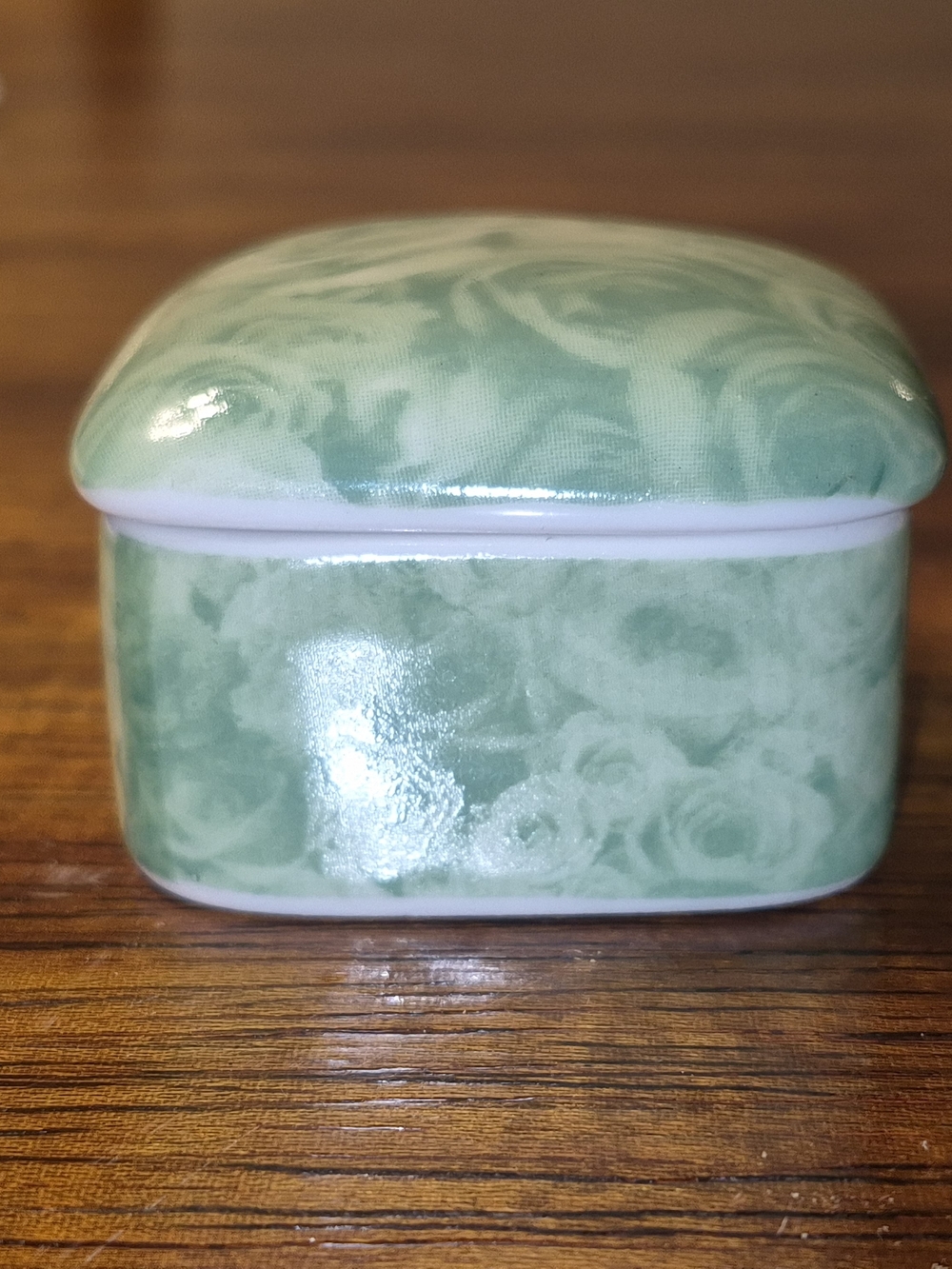Oscar de la Renta Mint Green Floral Jewelry Trinket Box